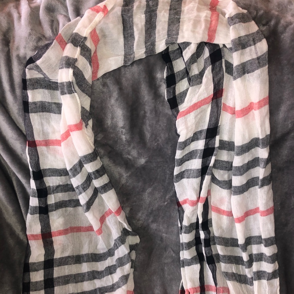 Black and red plaid scarf